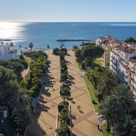 Apartment Soleado Atico Frente Al Mar En Puerto Banus *
